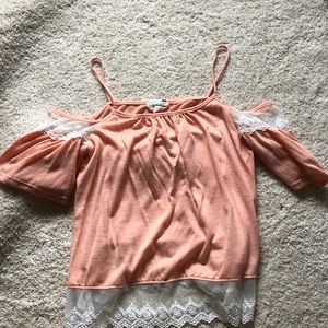 Open shoulder LA hearts top